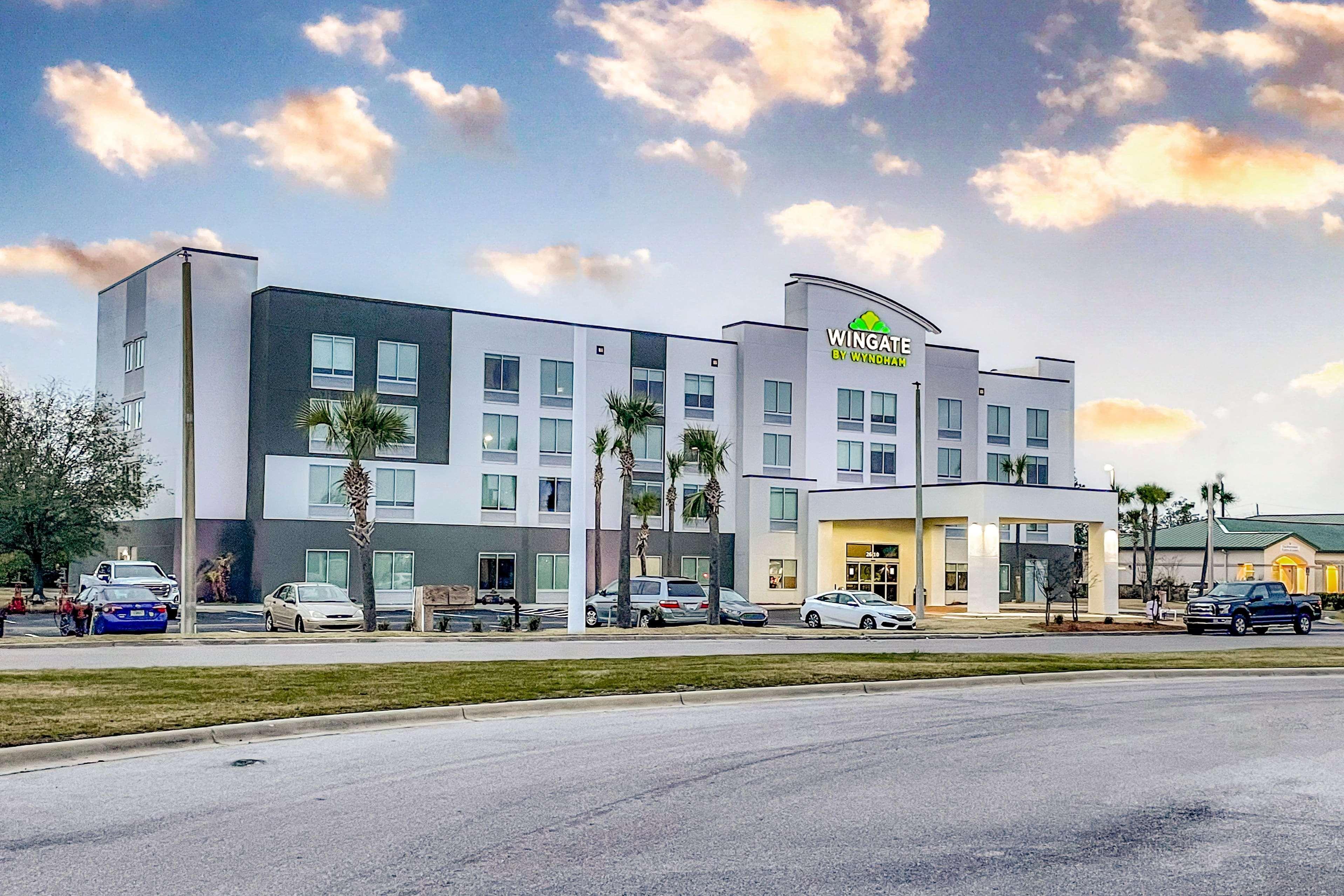 Wingate By Wyndham Panama City Area Lynn Haven Exterior photo